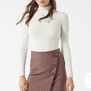 Urban Outfitters Ribbed Fitted Turtleneck (White)